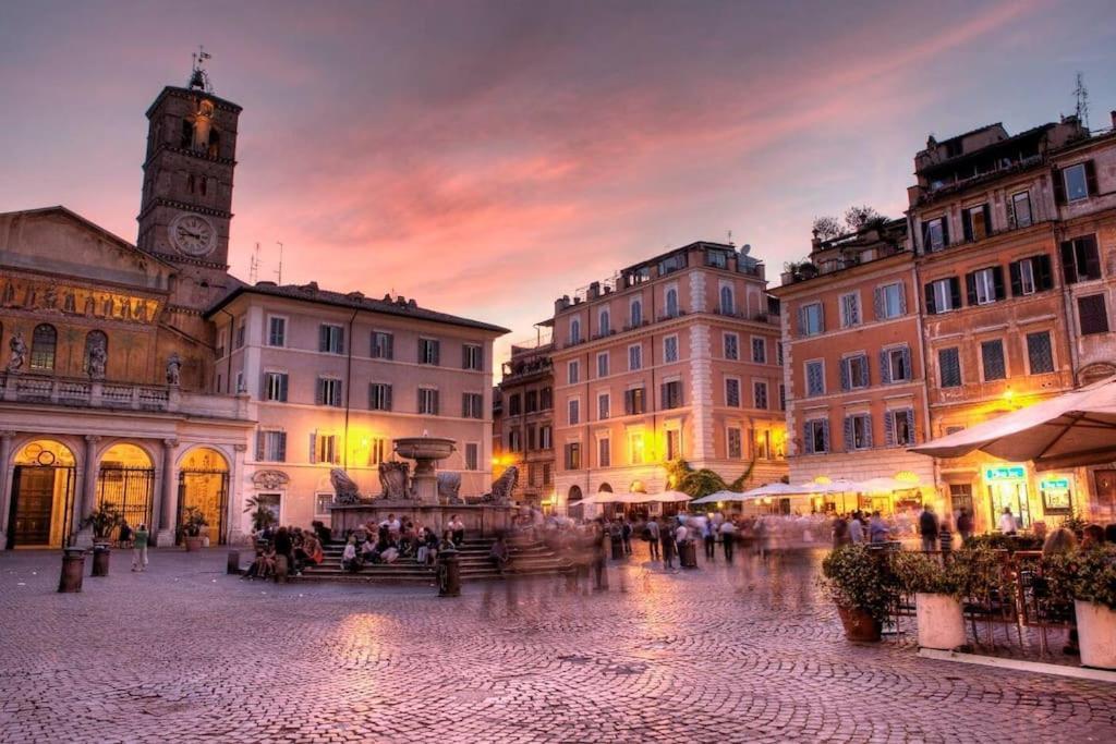 Lägenhet Una Chicca Nel Cuore Di Trastevere *